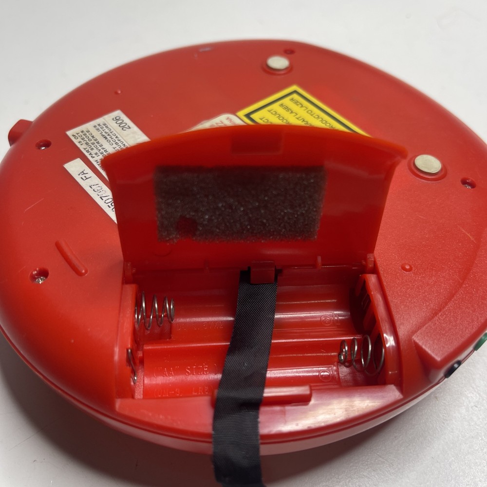 Dora The Explorer CD Player - 2006 Doesn’t Read Disk For Parts