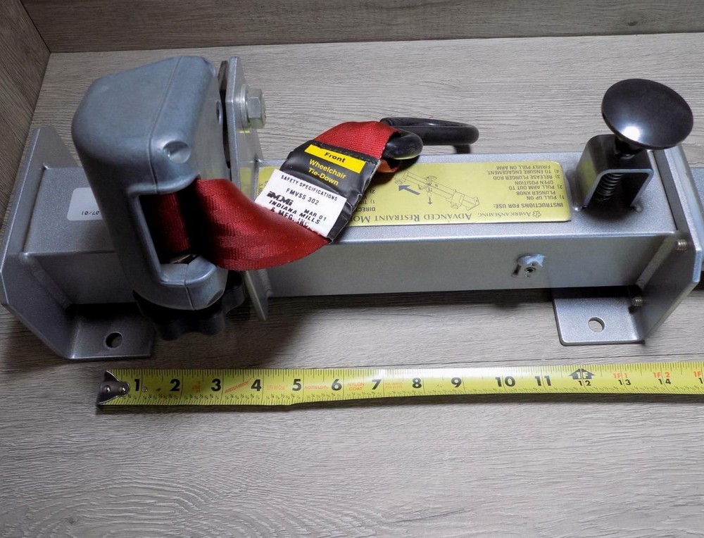 Advanced Restraint Module 136500807 Wheelchair Restraint