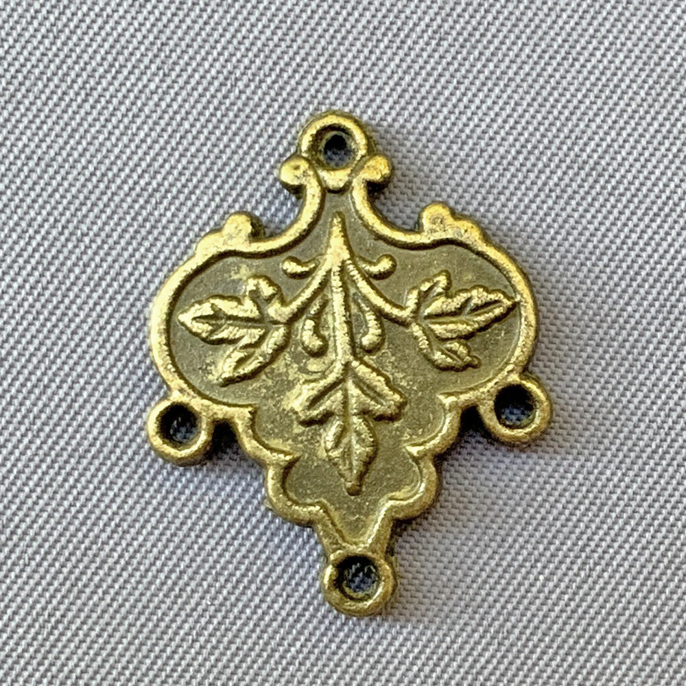 Leaf Drop Crest 3 Loop Links 22x18mm Antique Brass Connectors Q12 Per Pkg