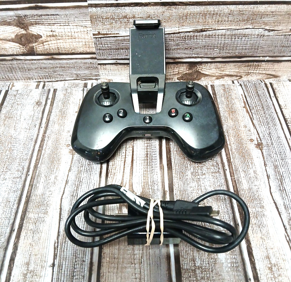 Parrot Flypad Controller for Mambo BeBop Swing Tello – Untested Powers On