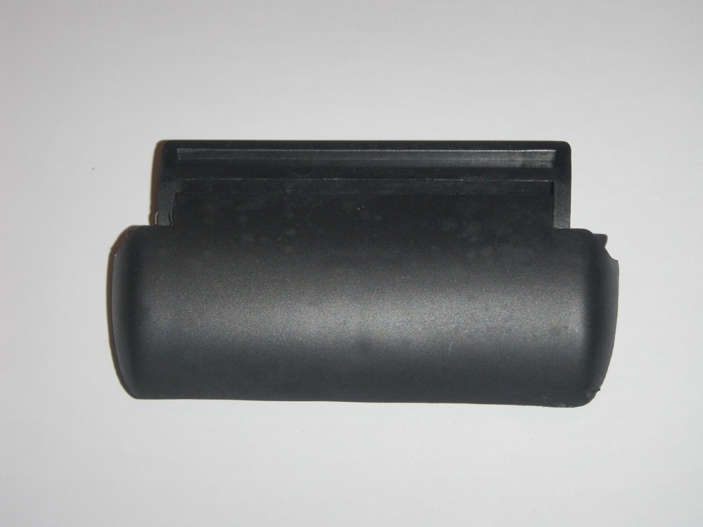 Hinge for Lid on Wolfgang Puck Bistro Bread Maker Model BBME025 WPBME025