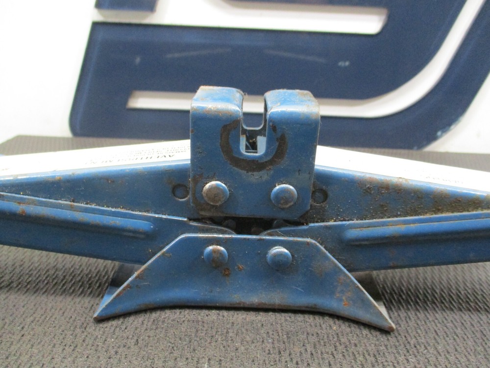 1991 Mercury Capri - Emergency Jack + Lug Wrench