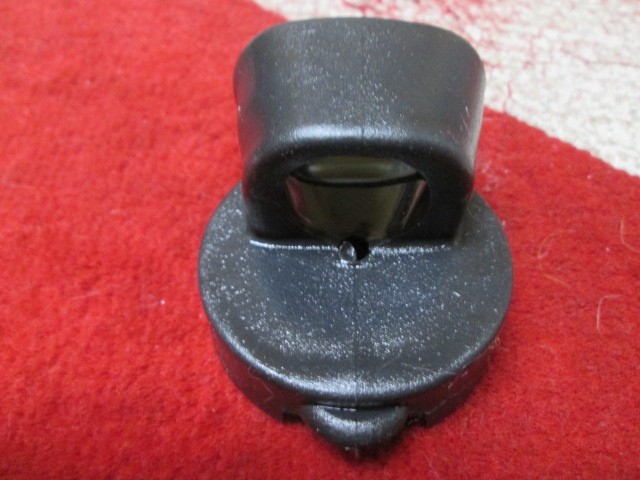 SCUBA DIVING PRE-OWNED CONSOLE MOUNT COMPASS BOOT FOR STANDARD SIZE COMPASSES!