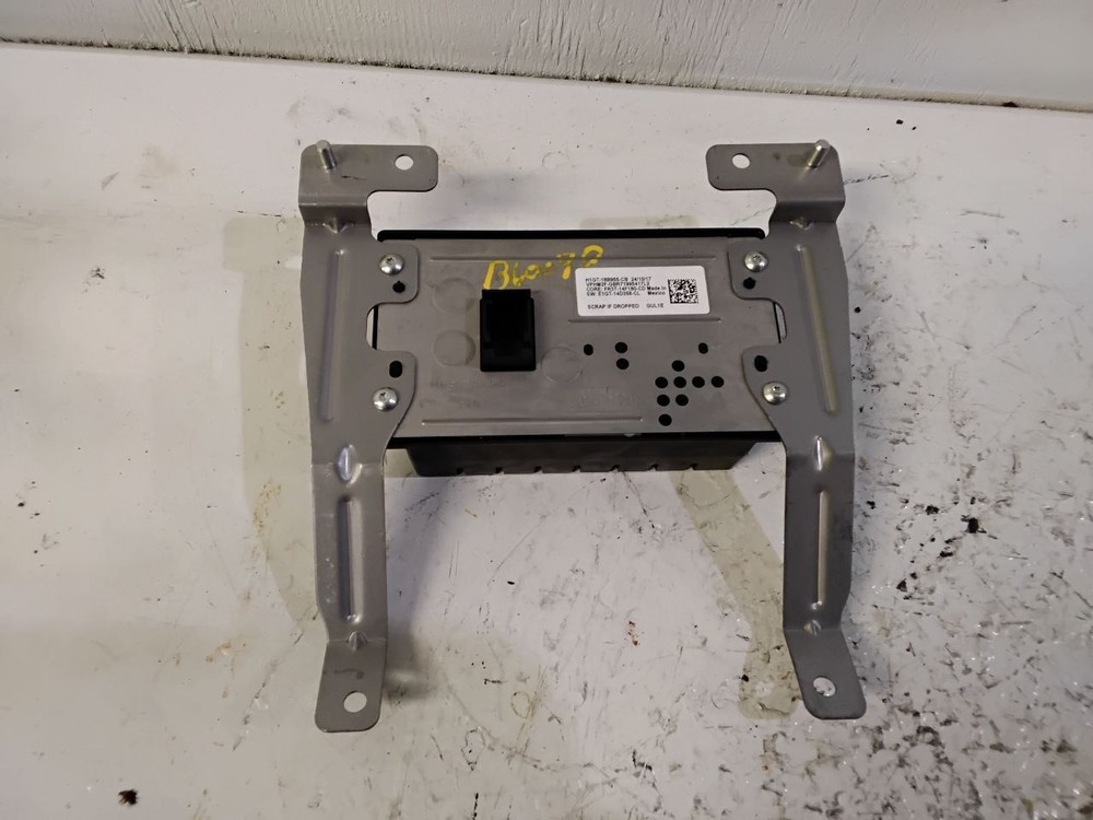 2016-2018 Ford Edge Center Dash Mounted 4.2" Display Screen