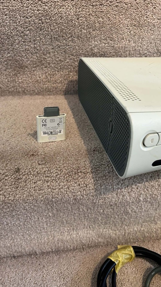 Microsoft Xbox 360 White Game System Console Only No HDD