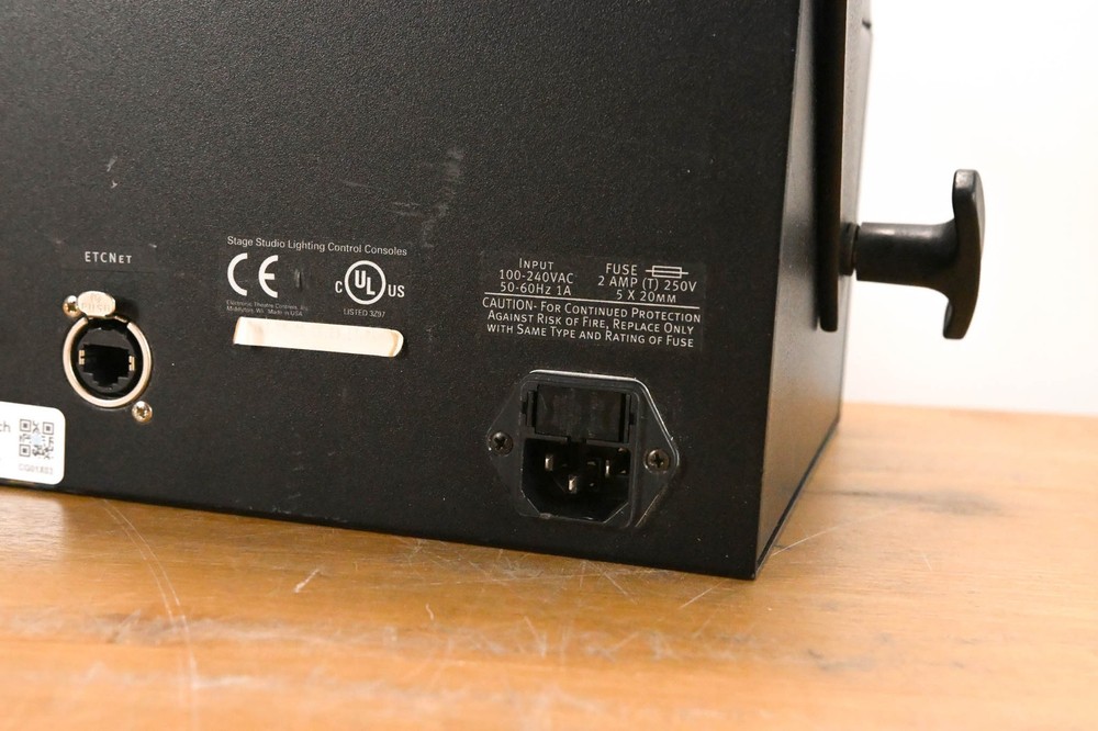 ETC ETCNET2 4-Port DMX Node (AC Powered) CG01X03