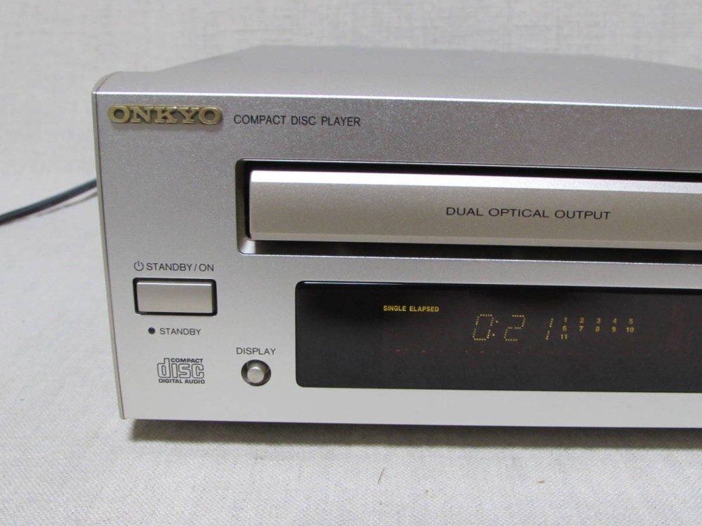 ONKYO C-705TX CD Compack Dick CD Players Recorders Silver