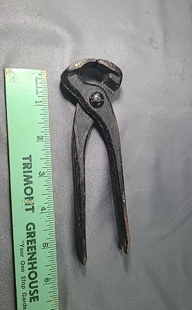 5" PEXTO NIPPERS WITH FLAT SCREWDRIVER AND TACK PULLER