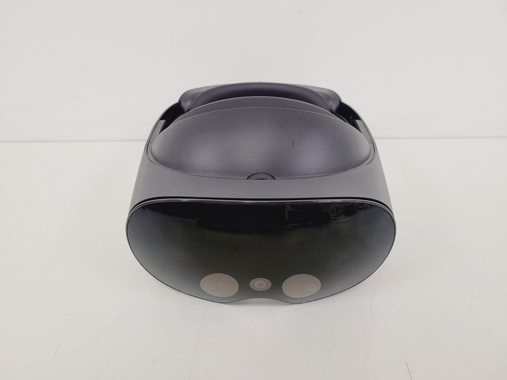 Meta Quest Pro 256GB VR Headset - Black