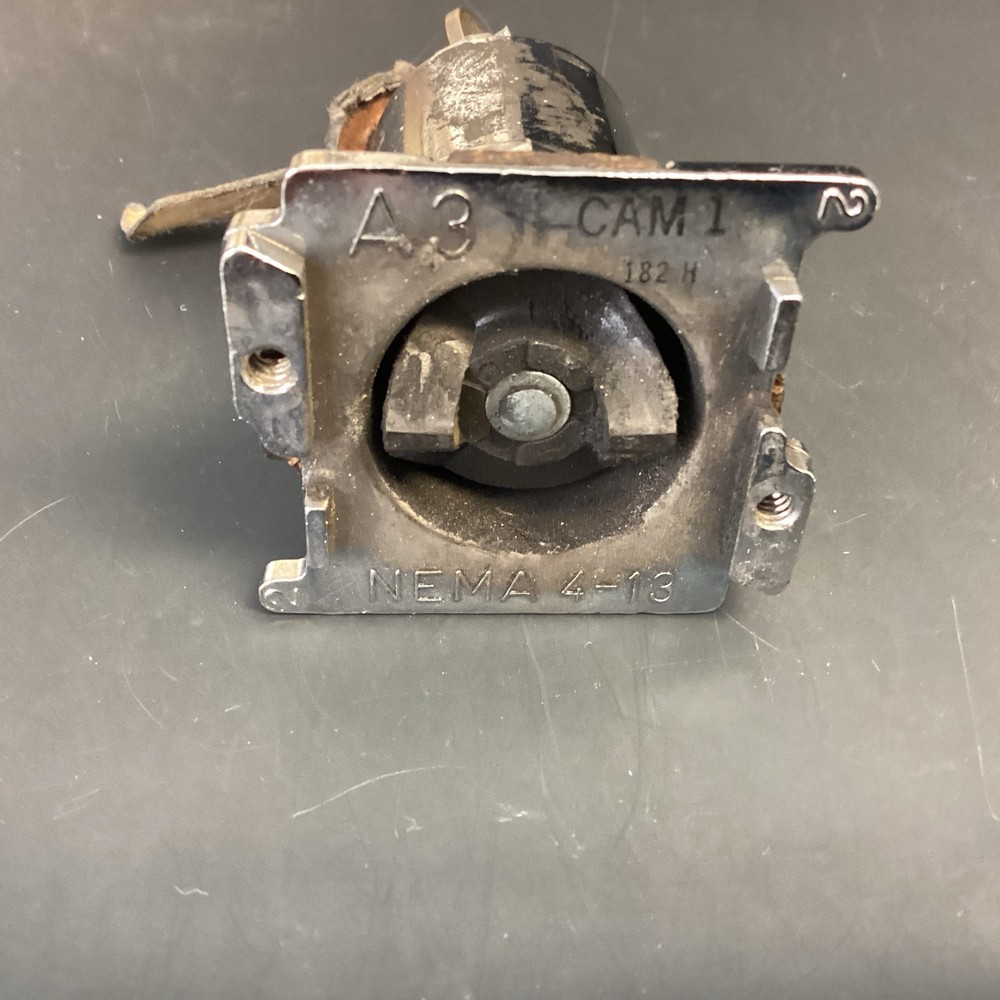 Vintage Briggs & Stratton / Key Switch Operator(LPW32H)