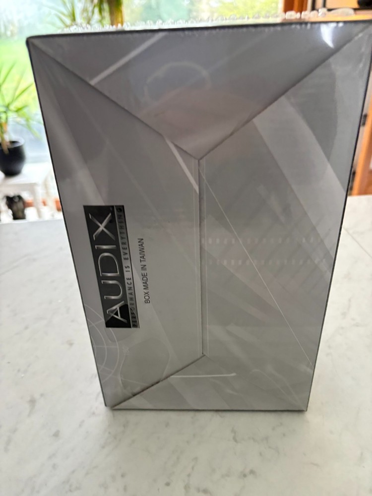 Audix HT5 Microphone New Sealed