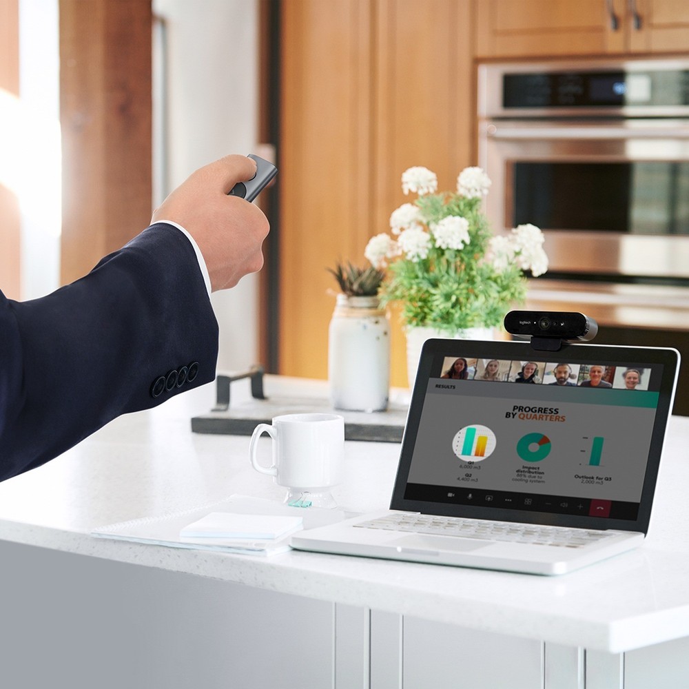 Logitech Spotlight Wireless Presentation Remote Laser Pointer Slate