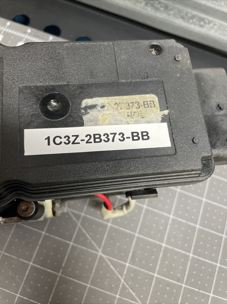 Ford Abs Anti Lock Brake Pump & Control Module Oem 1C3Z-2B373-BB