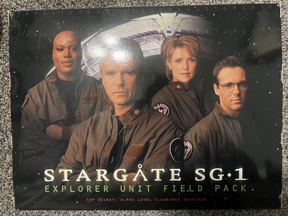 STARGATE SG1 EXPLORER UNIT FIELD PACK Folder Badge Patch Pins ID Video VHS
