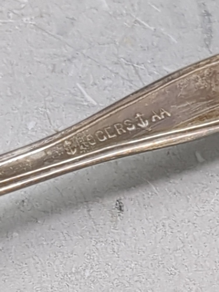 Vintage Rogers Bros Silverplate Flatware Lot Spoons Forks Pie Server Mixed