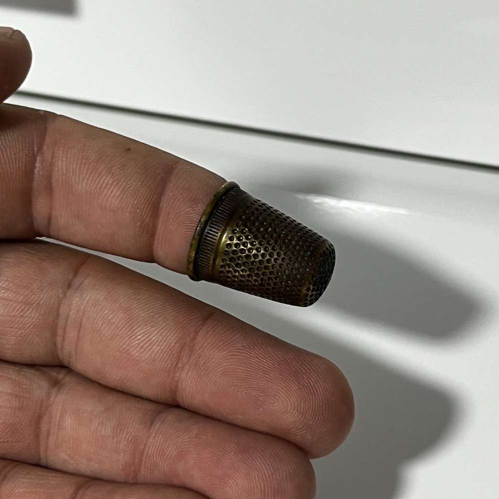 Vintage Sterling Thimble