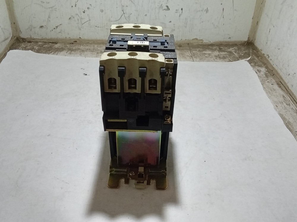 TELEMECANIQUE *UNKNOWN PART NUMBER* (N11E)