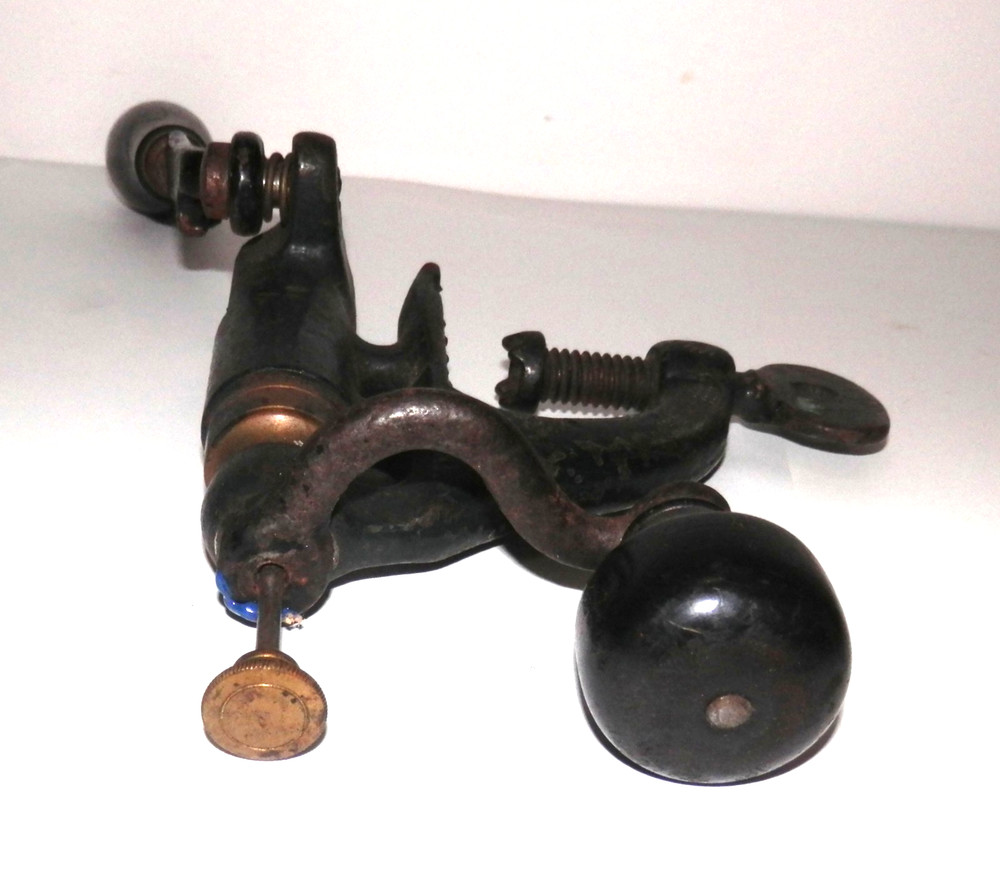 Antique Gun Shot Shell Crimper Tool