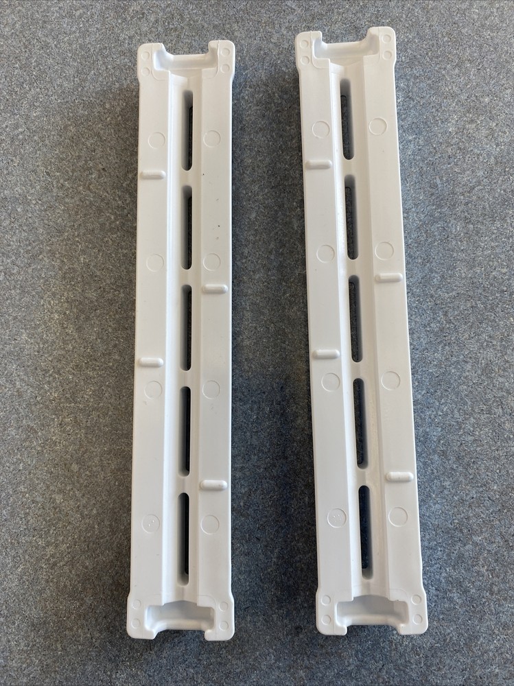 Graco 15B065 Pressure Roller Core Halves. Genuine Graco