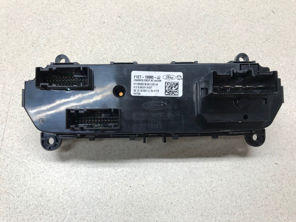 2015 - 2018 FORD FOCUS AC CLIMATE HEATER CLIMATE CONTROL UNIT