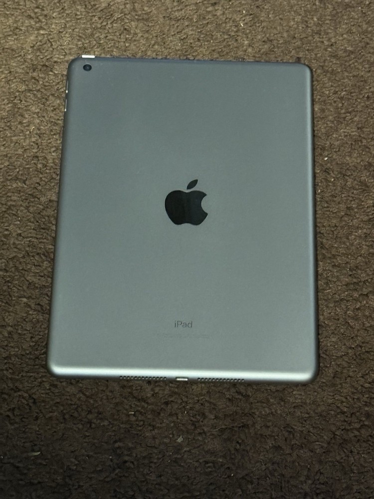 Apple iPad 6th Generation 128gb - Wifi - Space Gray