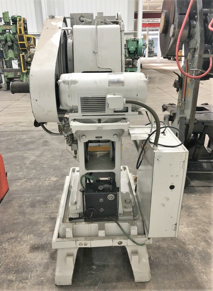 22 Ton Minster Punch Press - Minster B1-22 Model C Frame Mechanical