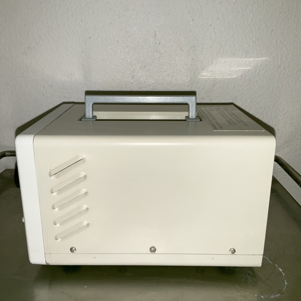 WORKING Olympus CLK-4 Halogen Light Source w/ Lights