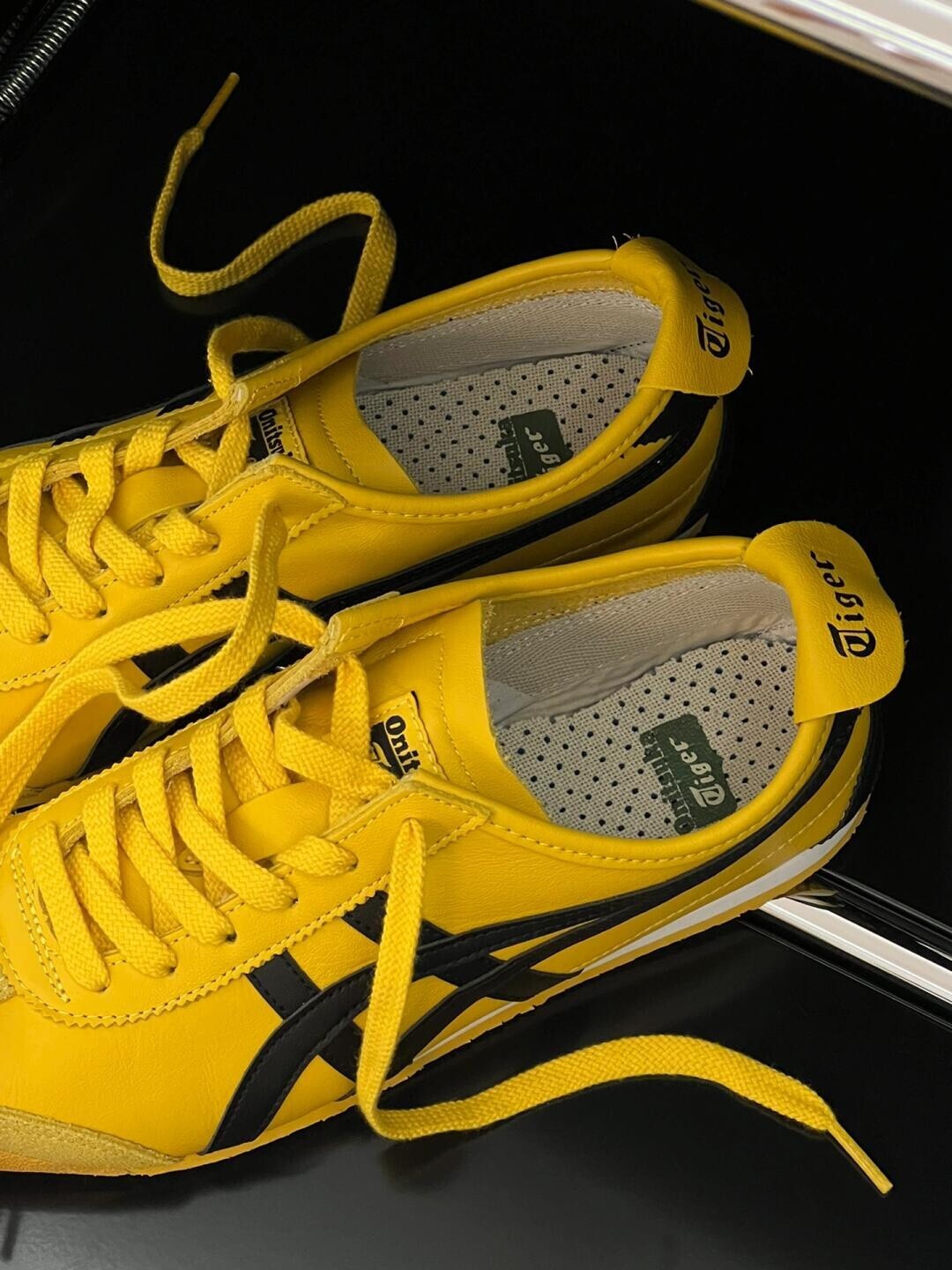 Onitsuka Tiger Mexico 66 Yellow Black Shoes New Without Box 1183C102-751