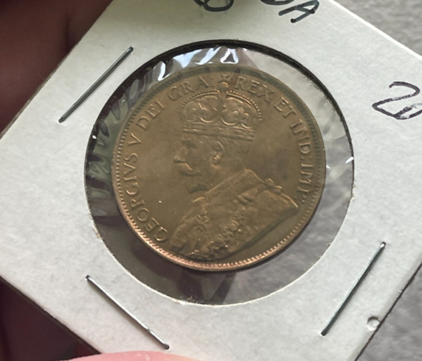 1920 Canada 1 One Cent - Large - Altered Color L2