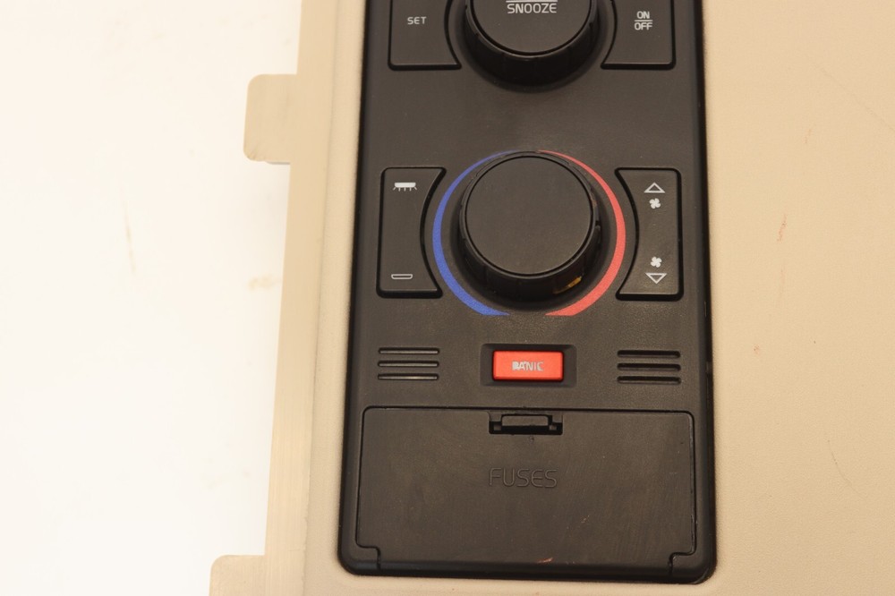 2003-2016 VOLVO VNL BUNDLE SLEEPER CLIMATE TEMPERATURE CONTROL PANEL OEM