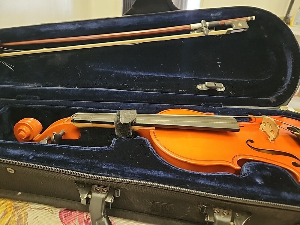 1/8 violin