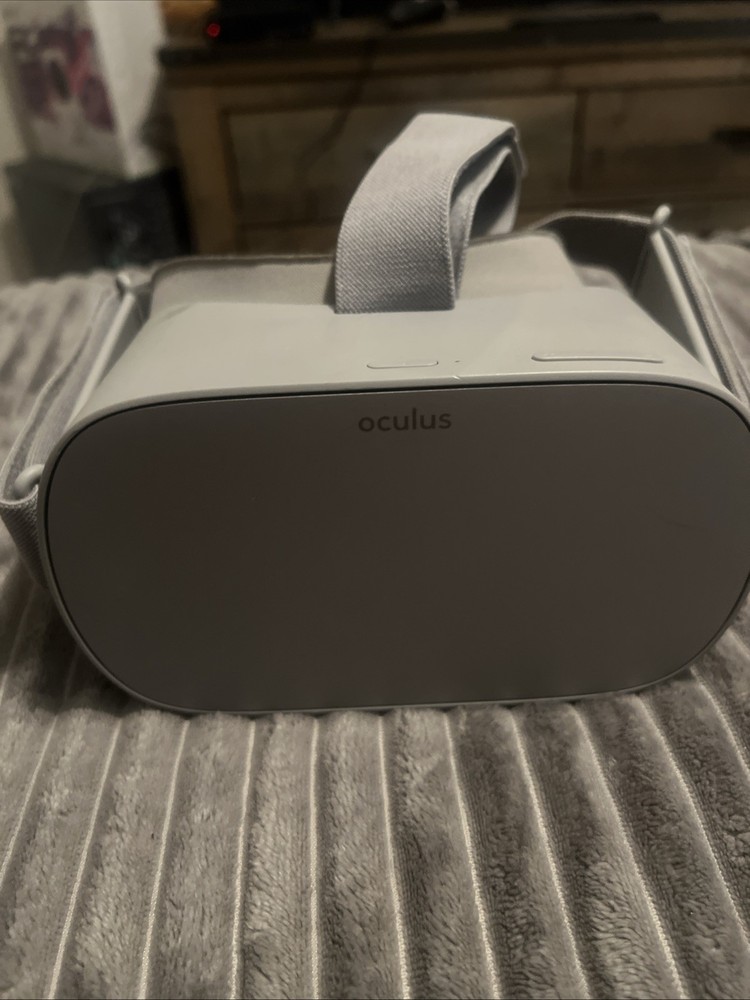 Meta Oculus Go 64GB VR Headset