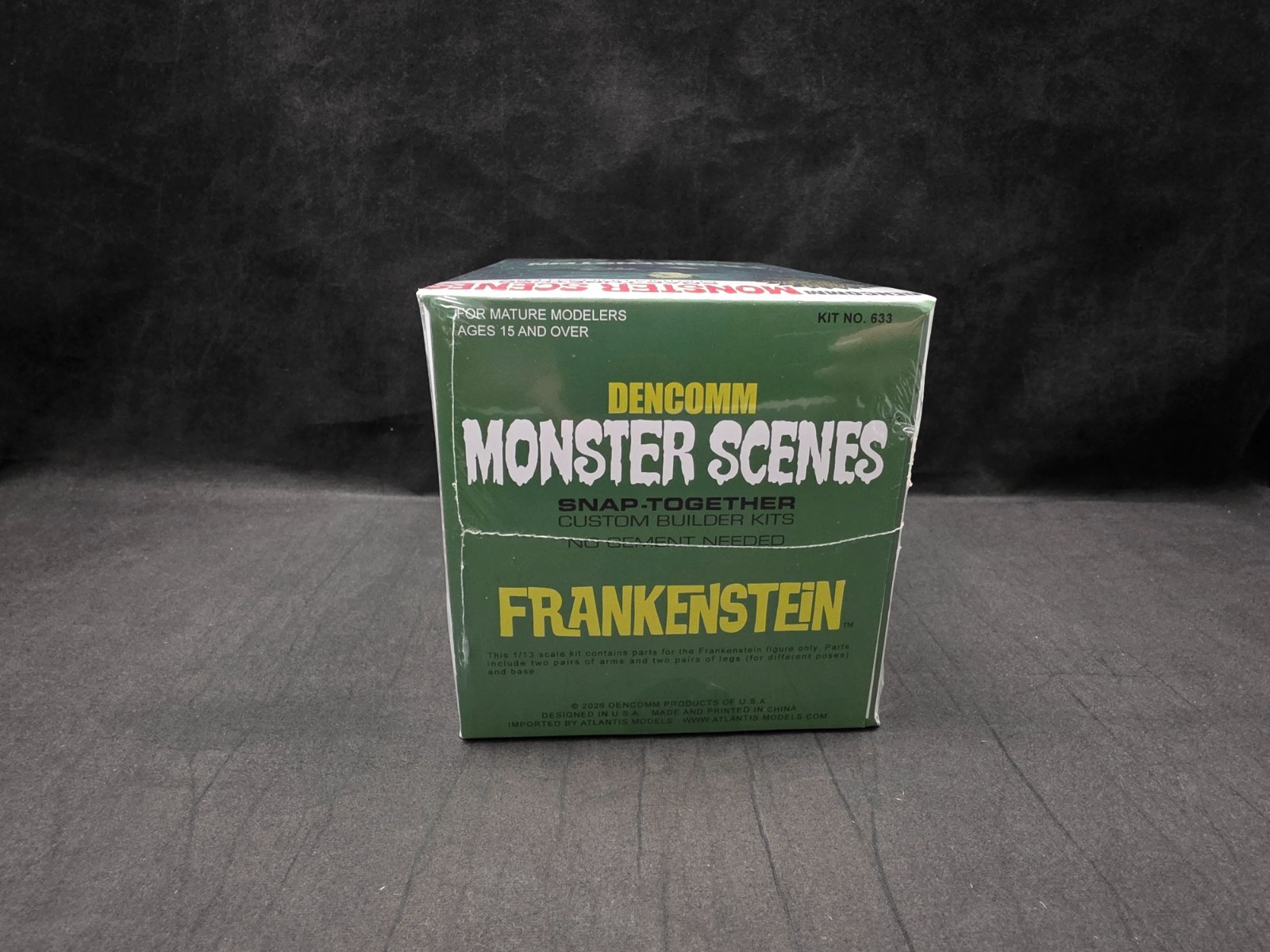 DENCOMM Monster Scenes "Frankenstein" Limited Edition 1:13 Scale Model Kit 633