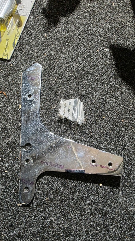 Harley-Davidson Detachable Sissy Bar Bracket Left