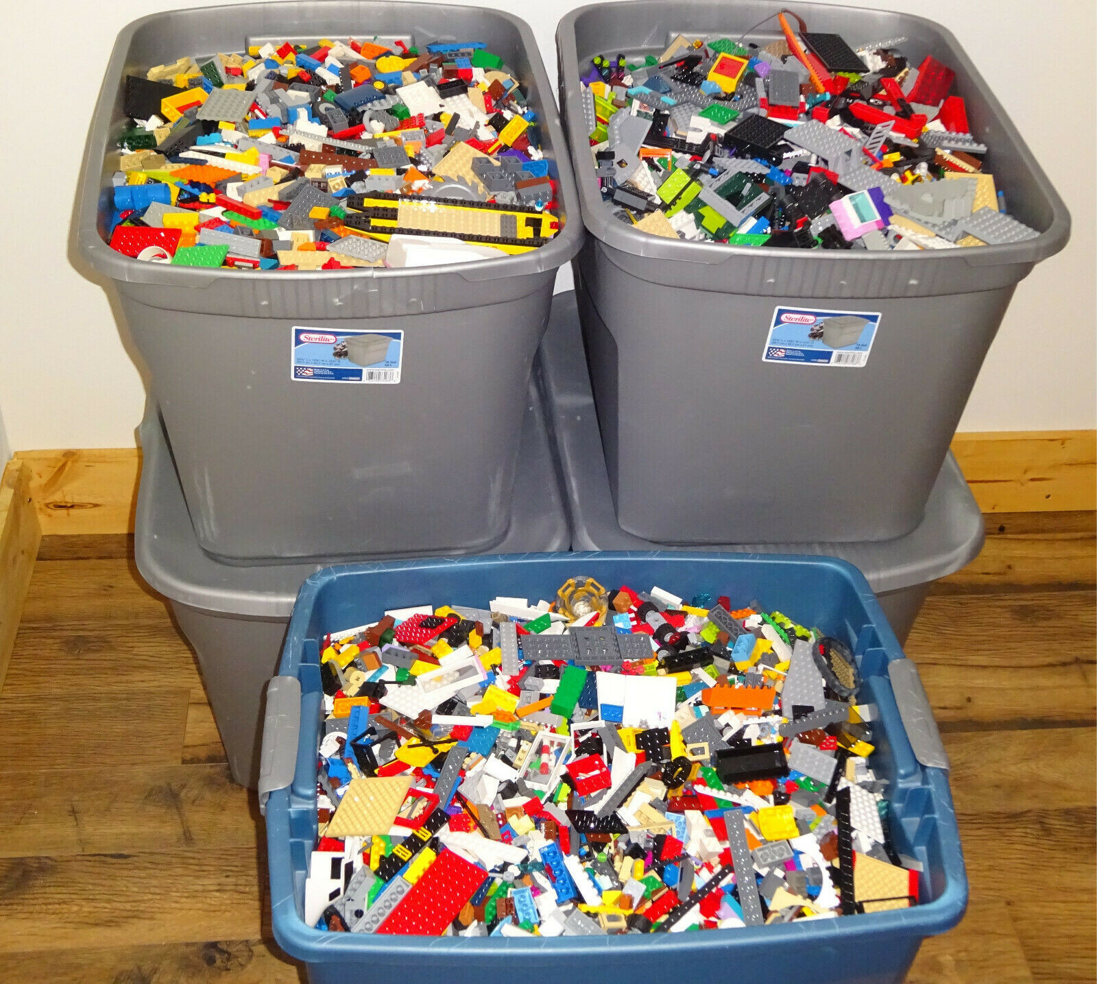 Bulk LEGO LOT! 4 pound box of Bricks, parts, Pieces, Tires, accessories & More