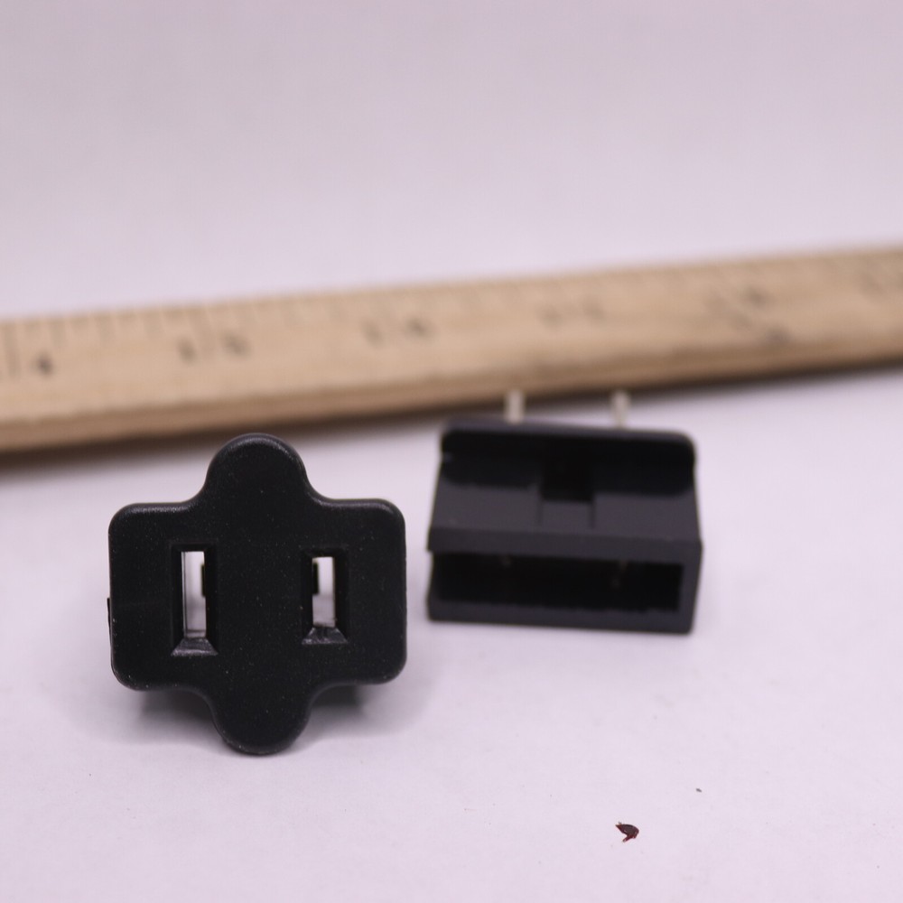 Holiday Bright Lights Electric Plug Kit Black