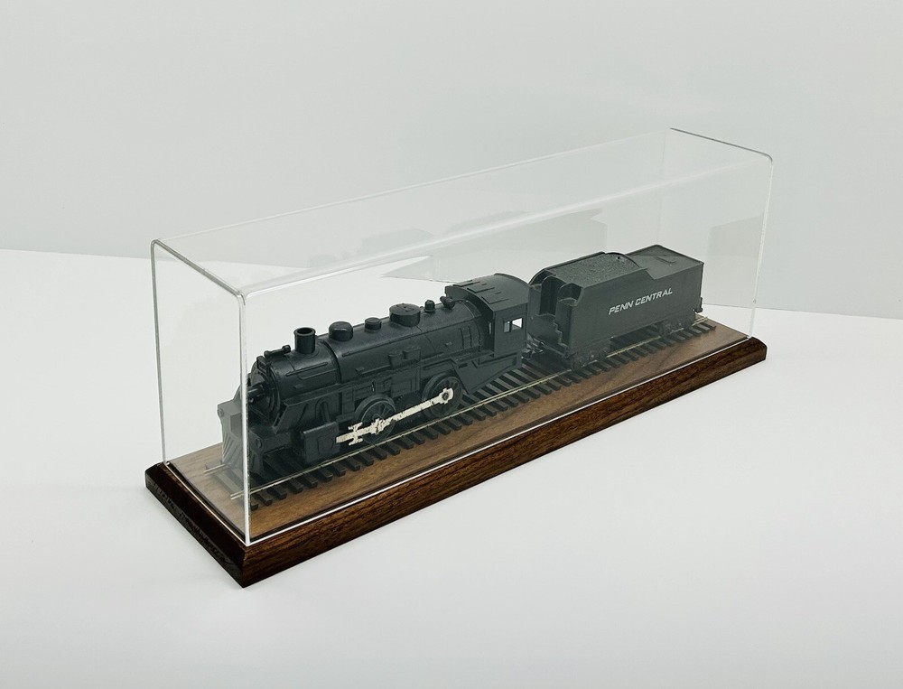 15" Long HO Scale Model Train Display Case, Walnut Base