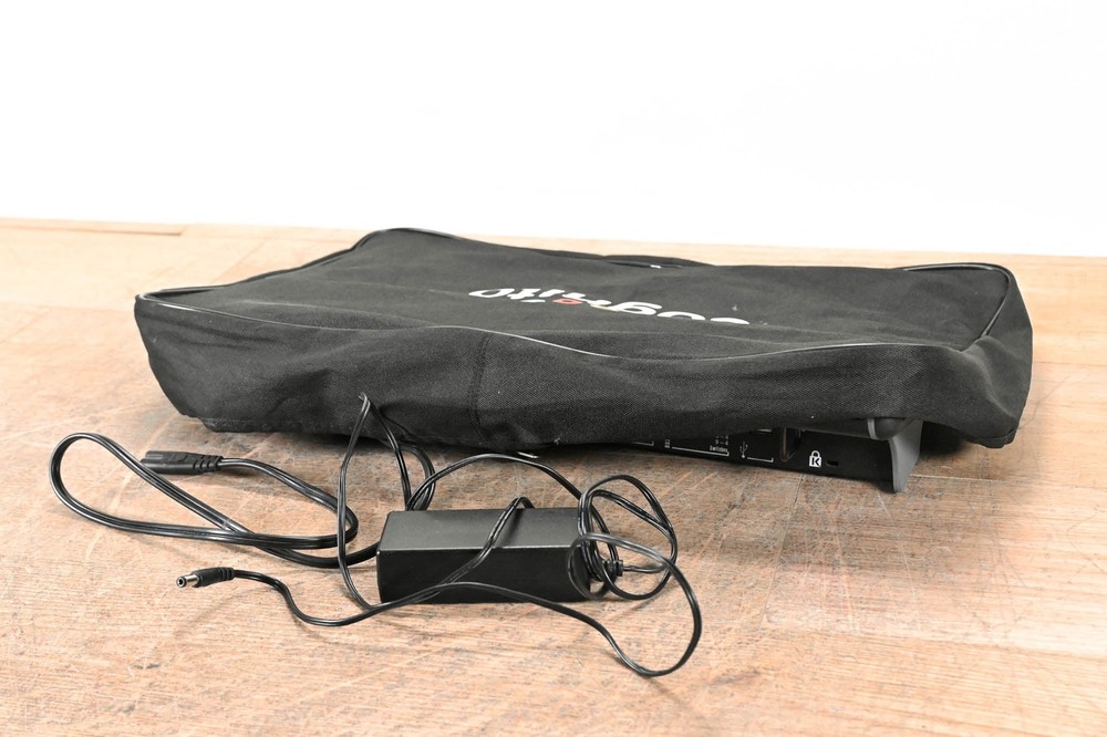 Pathway Connectivity Cognito2 PRO512 Lighting Console with 512 Outputs CG01D70
