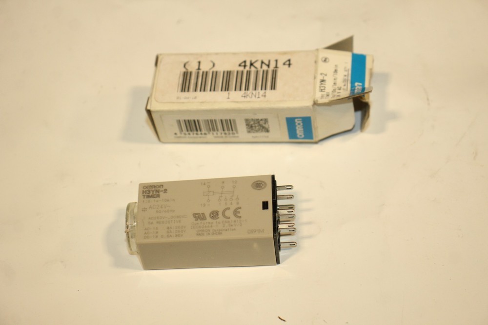 Omron Timer H3YN-2