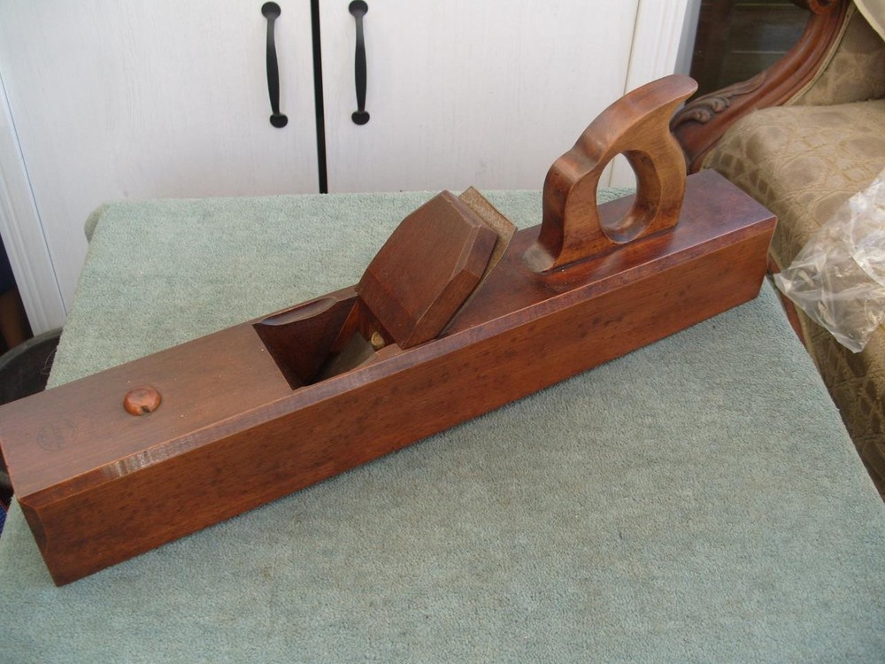 Lovely 22" beech Try plane by Emir, VGC