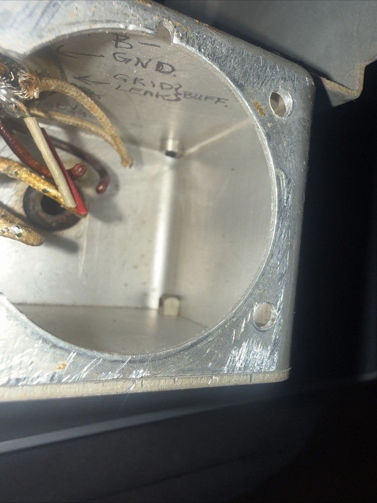 ARC-5 Command Set Transmitter Mount WWII Aircraft Bomber FT 234 A Rack