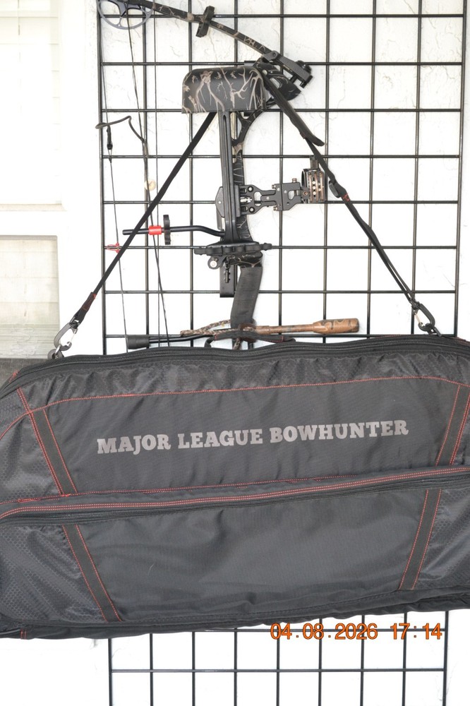 PSE Stinger 3G Compound Bow, Skull Works Camo, great shape