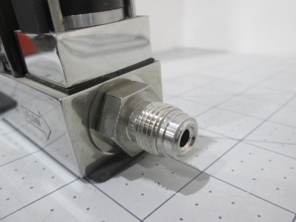 Unit, UFC-1020, Mass Flow Controller, O2, 10 SLPM, Used