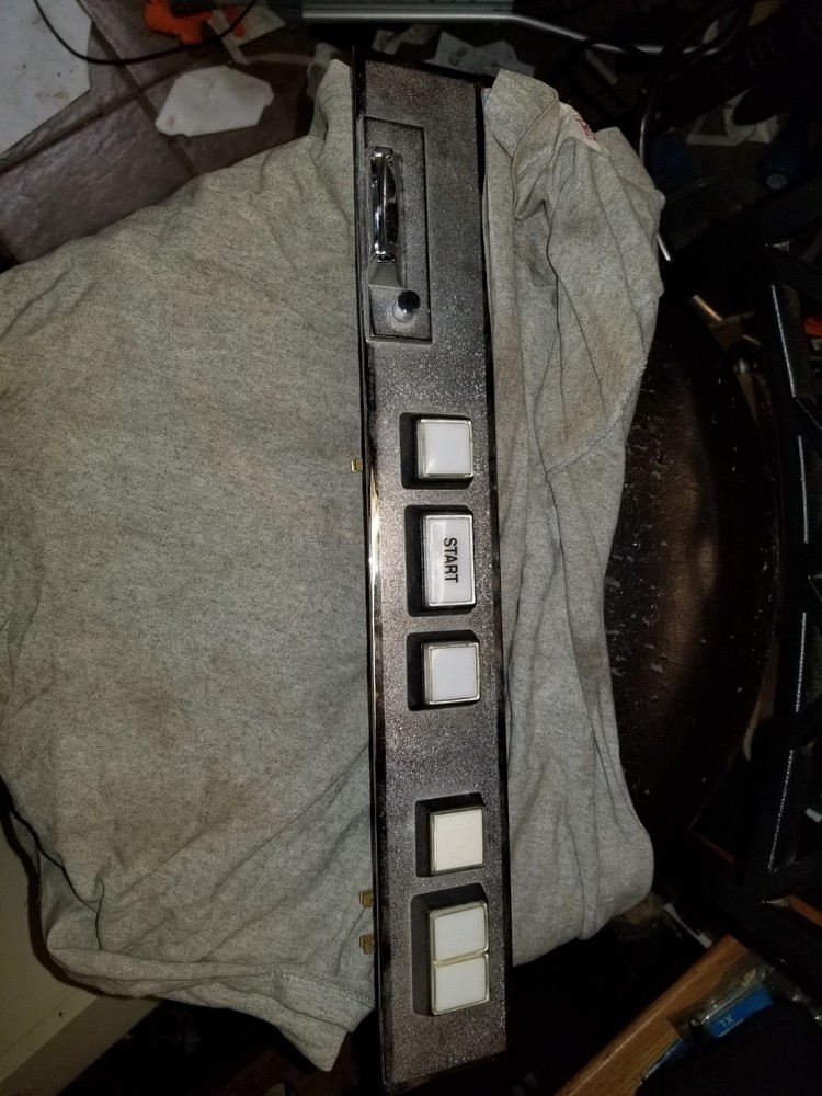 Casino game button controller face plate with coin op hole return button