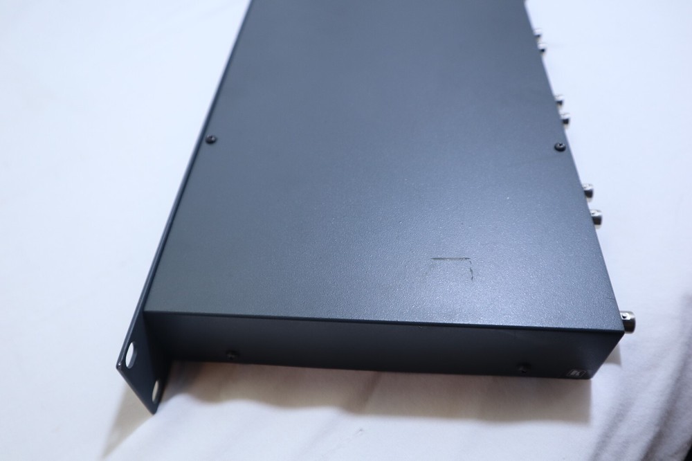 KRAMER QUAD CHANNEL VIDEO ISOLATOR W/WIRED MODEL#OC-4