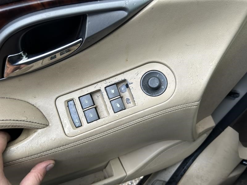 LACROSSE 2011 High Mounted Stop Light 104621899