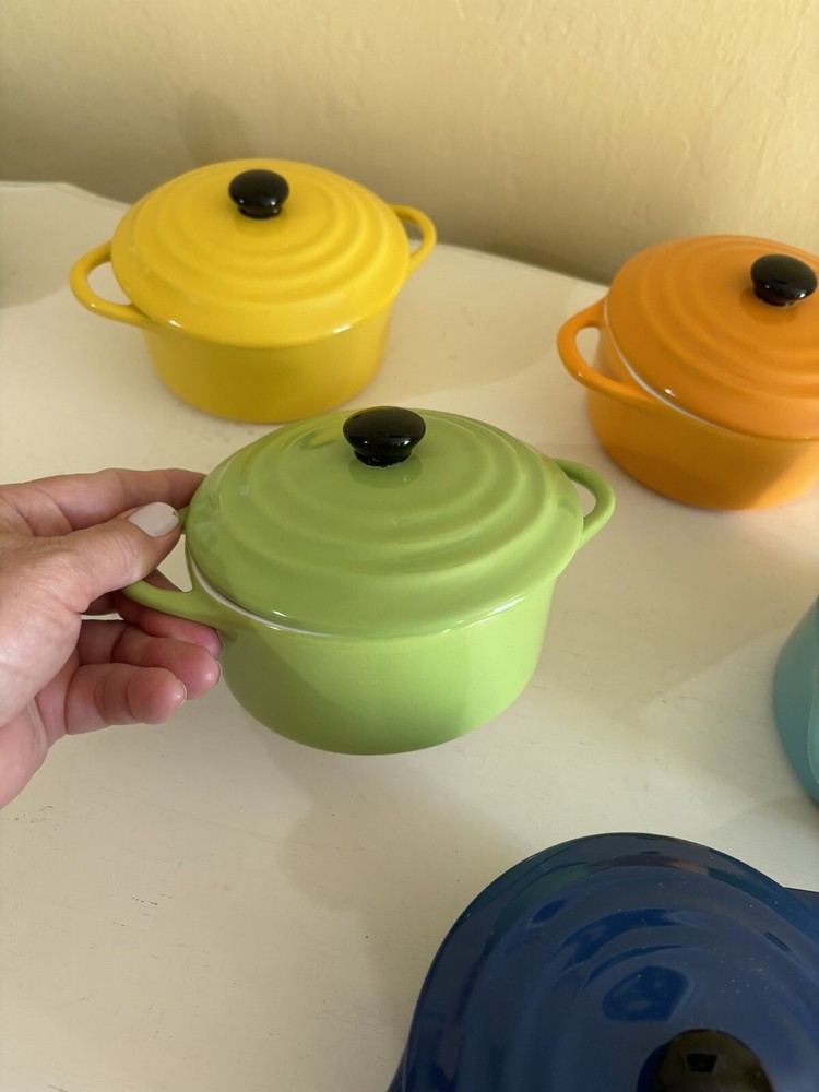 Creative Co-op Stoneware Mini/Individual Baker Dish with Lid