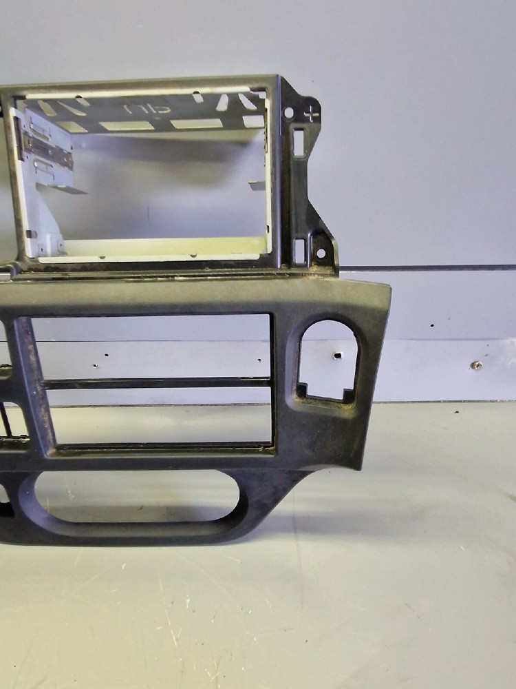 DAF XF 106 DASH RADIO TRIM