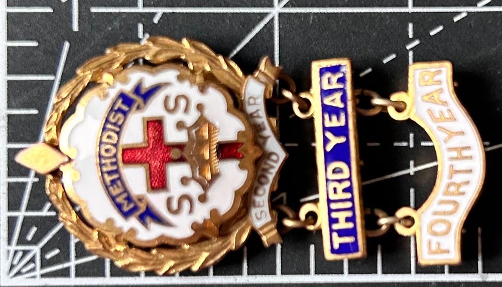 cross and crown little system methodist pin year 2,3, and 4