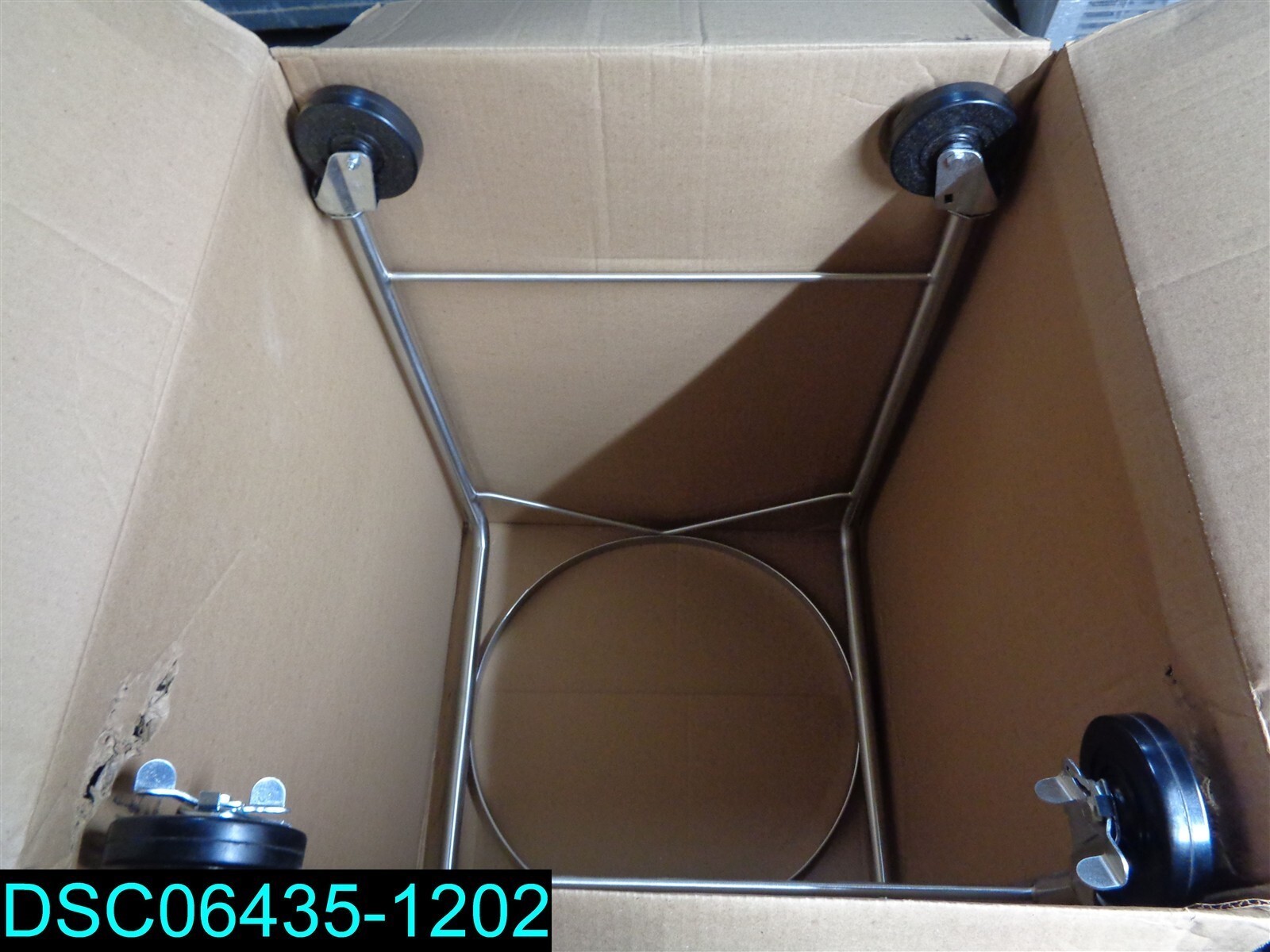 Vollrath 79301 Stainless Steel 30 Quart Mobile Bowl and Stand